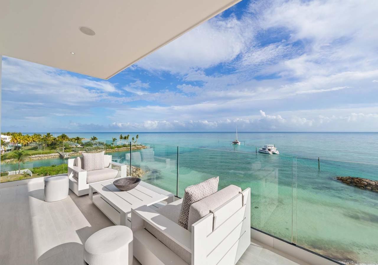 Palm Cay Marina And Resort แนสซอ ภายนอก รูปภาพ